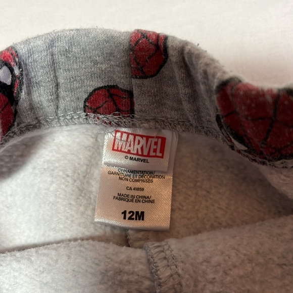 12M Spider-Man sweatpants - Picture 3 of 3